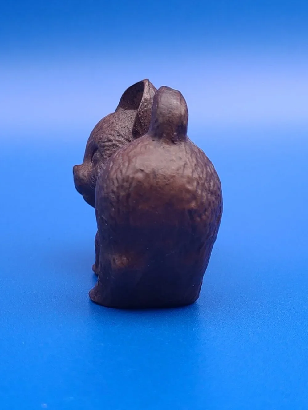 Red Mill Vintage Playful Bottoms Up Miniature Kitten Pecan Shell Resin